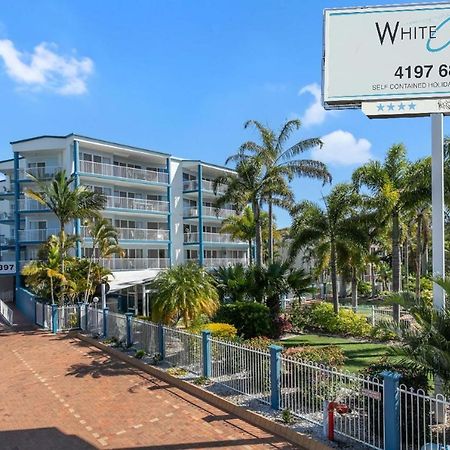 White Crest Apartments Hervey Bay Exteriör bild