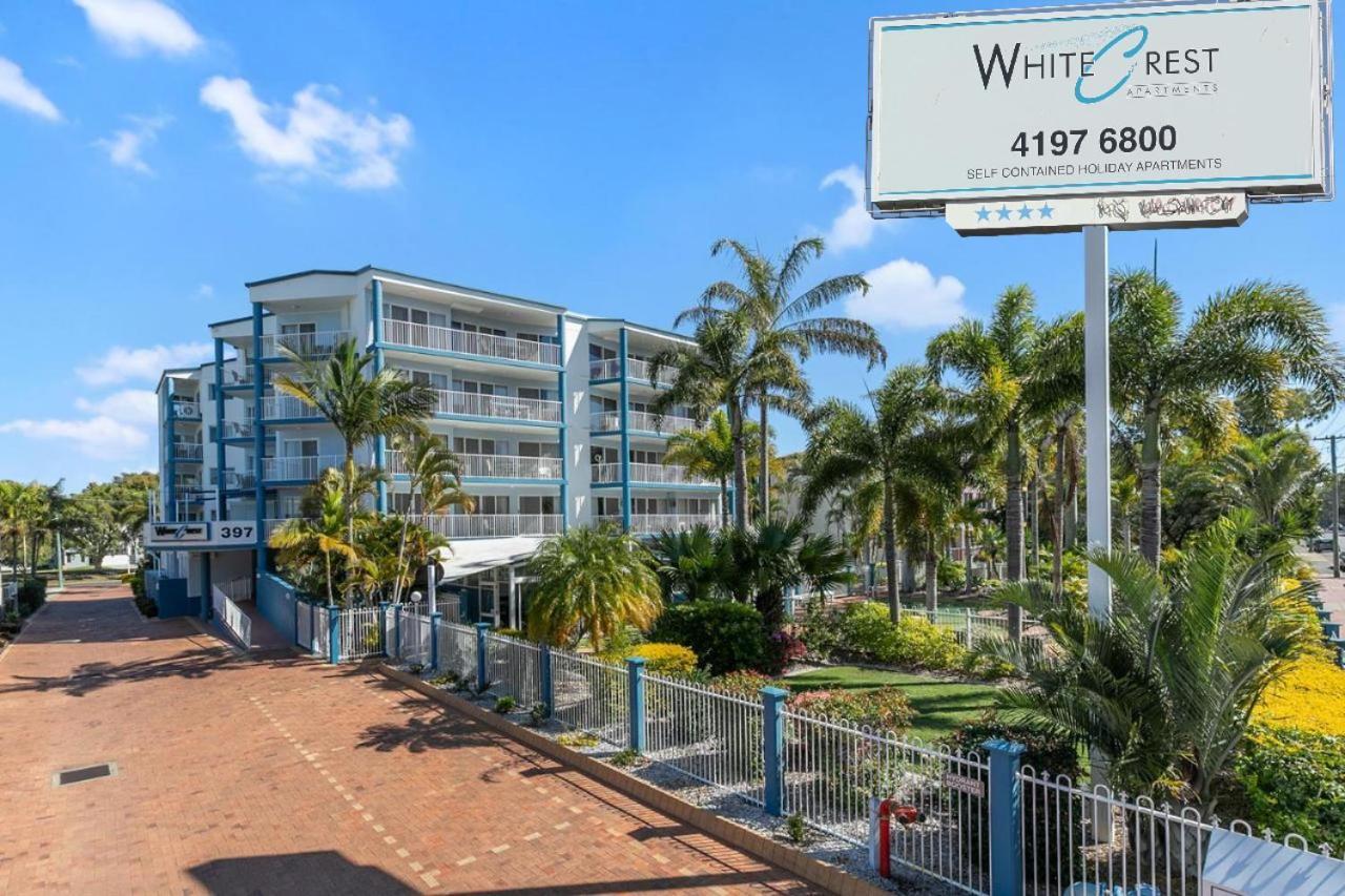 White Crest Apartments Hervey Bay Exteriör bild