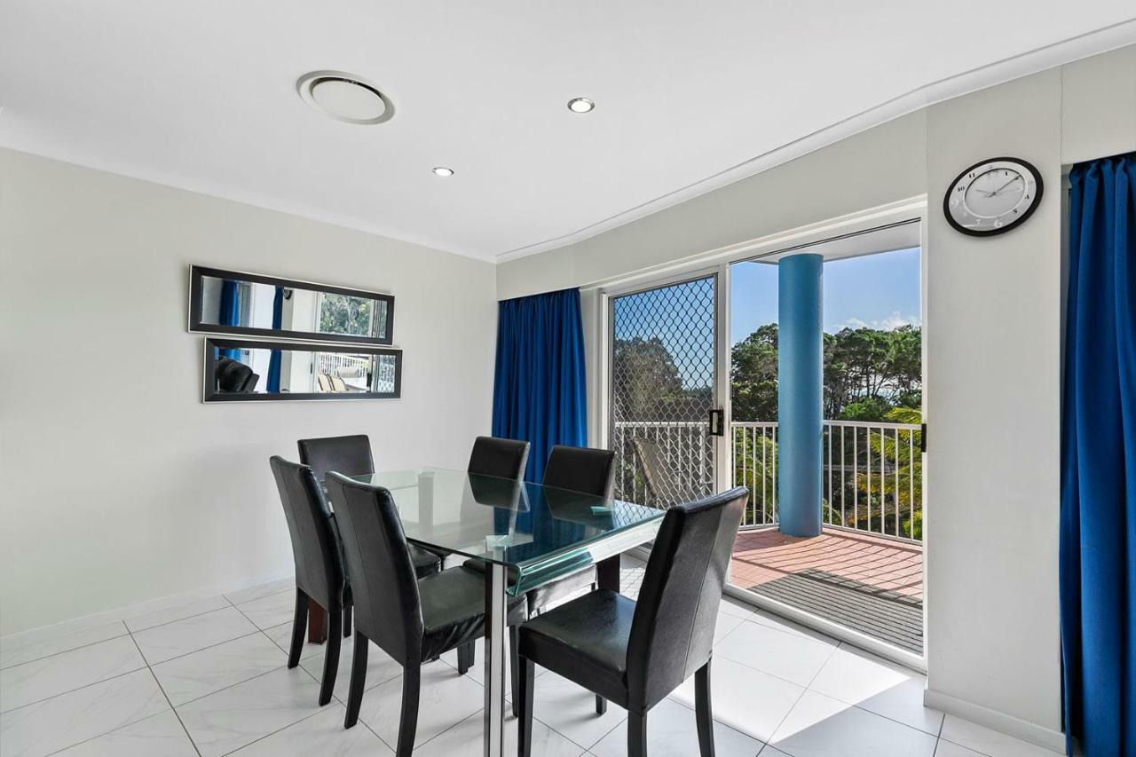 White Crest Apartments Hervey Bay Exteriör bild