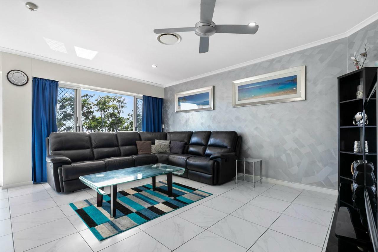 White Crest Apartments Hervey Bay Exteriör bild